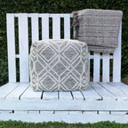 Pouf repose-pieds tissé Ivoire et Charbon, une place, 40,64 cm x 40,64 cm x 40,64 cm